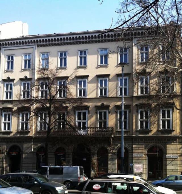 Trendy Home Near Basilica With Ac Budapest Bagian luar foto